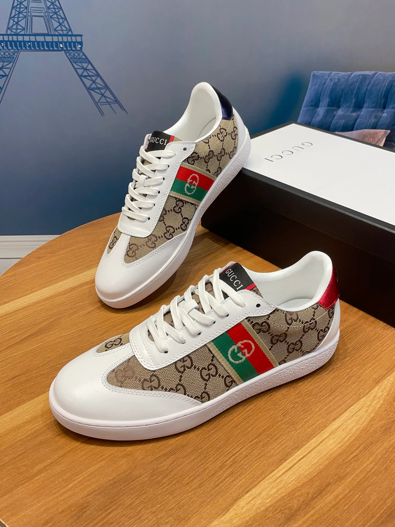 Factory price: 400💰New model is here again! [Gucci Sports Men's Shoes] Gucci fashionable casual men's shoes🇨🇳Original 1:1 mold opening, new model debuts first💯Not high-profile but avant-garde, simple, low-key and fashionable, super versatile style🌿Made with original cowhide leather and cloth➕Sheepskin lining🎋The version is comfortable on the feet, first-class workmanship🍍Size 38-44, (customized 45)👉